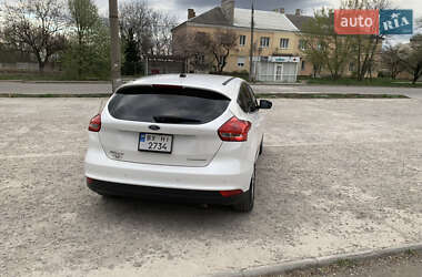 Хэтчбек Ford Focus 2016 в 