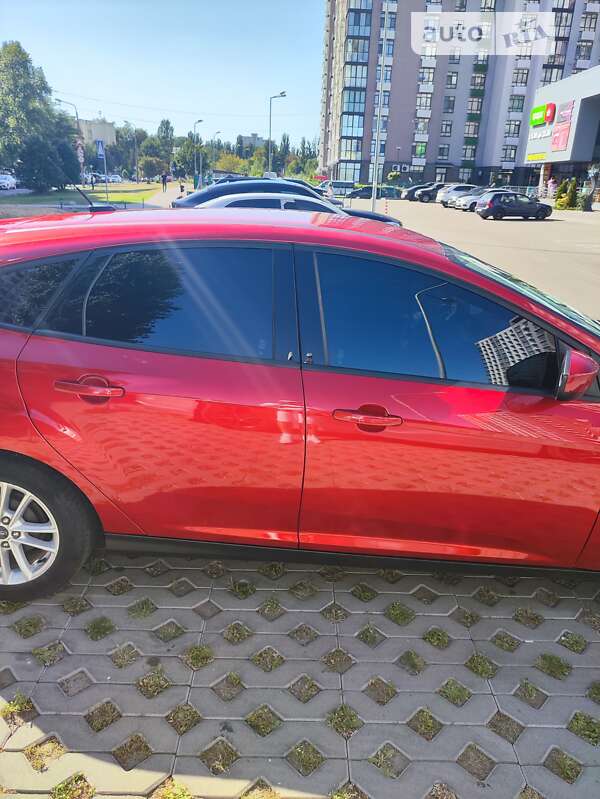 Хэтчбек Ford Focus 2018 в Киеве