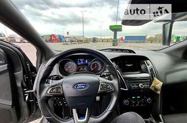Хетчбек Ford Focus 2017 в Одесі