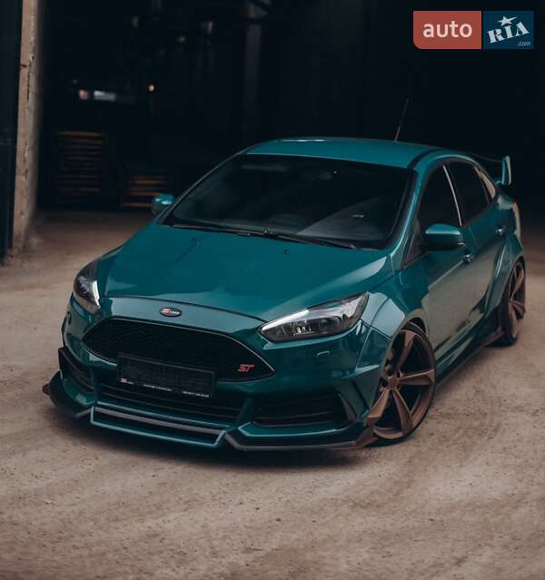 Седан Ford Focus 2012 в Тернополе