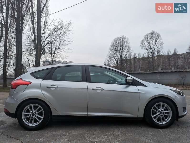 Хэтчбек Ford Focus 2016 в Киеве фото 8 Хэтчбек Ford Focus 2016 в Киеве