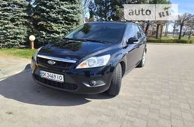 Універсал Ford Focus 2010 в Сарнах