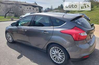 Хэтчбек Ford Focus 2014 в Черноморске