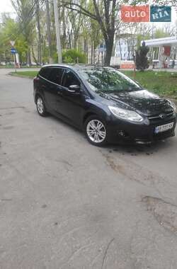 Универсал Ford Focus 2012 в 