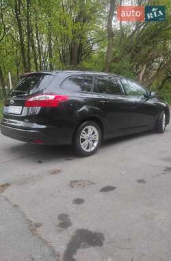 Универсал Ford Focus 2012 в 