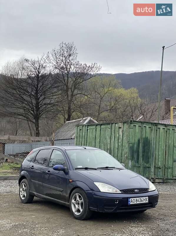 Хэтчбек Ford Focus 2002 в Мукачево