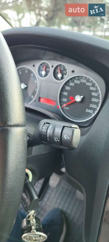 Седан Ford Focus 2007 в Горишних Плавнях