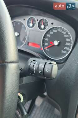 Седан Ford Focus 2007 в 