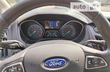 Хэтчбек Ford Focus 2015 в Виннице