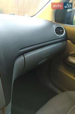 Универсал Ford Focus 2009 в 