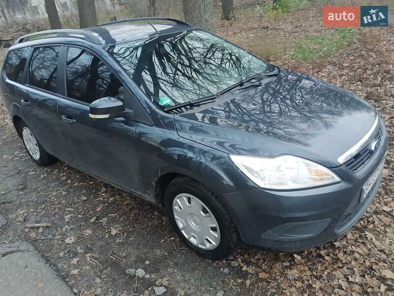 Універсал Ford Focus 2010 в Сумах