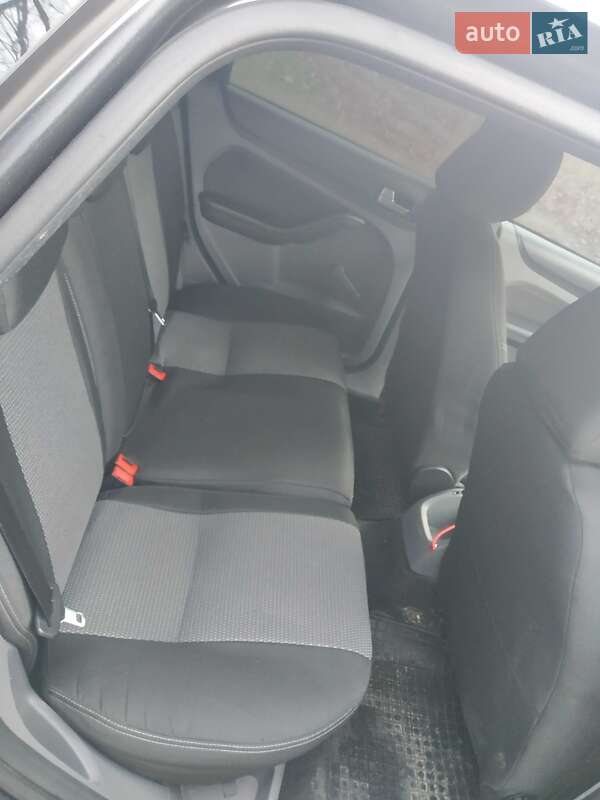 Універсал Ford Focus 2010 в Сумах