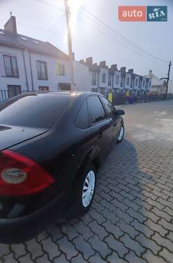 Седан Ford Focus 2006 в Львове