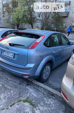 Хэтчбек Ford Focus 2006 в Вараше