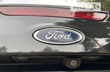 Седан Ford Focus 2015 в Буче