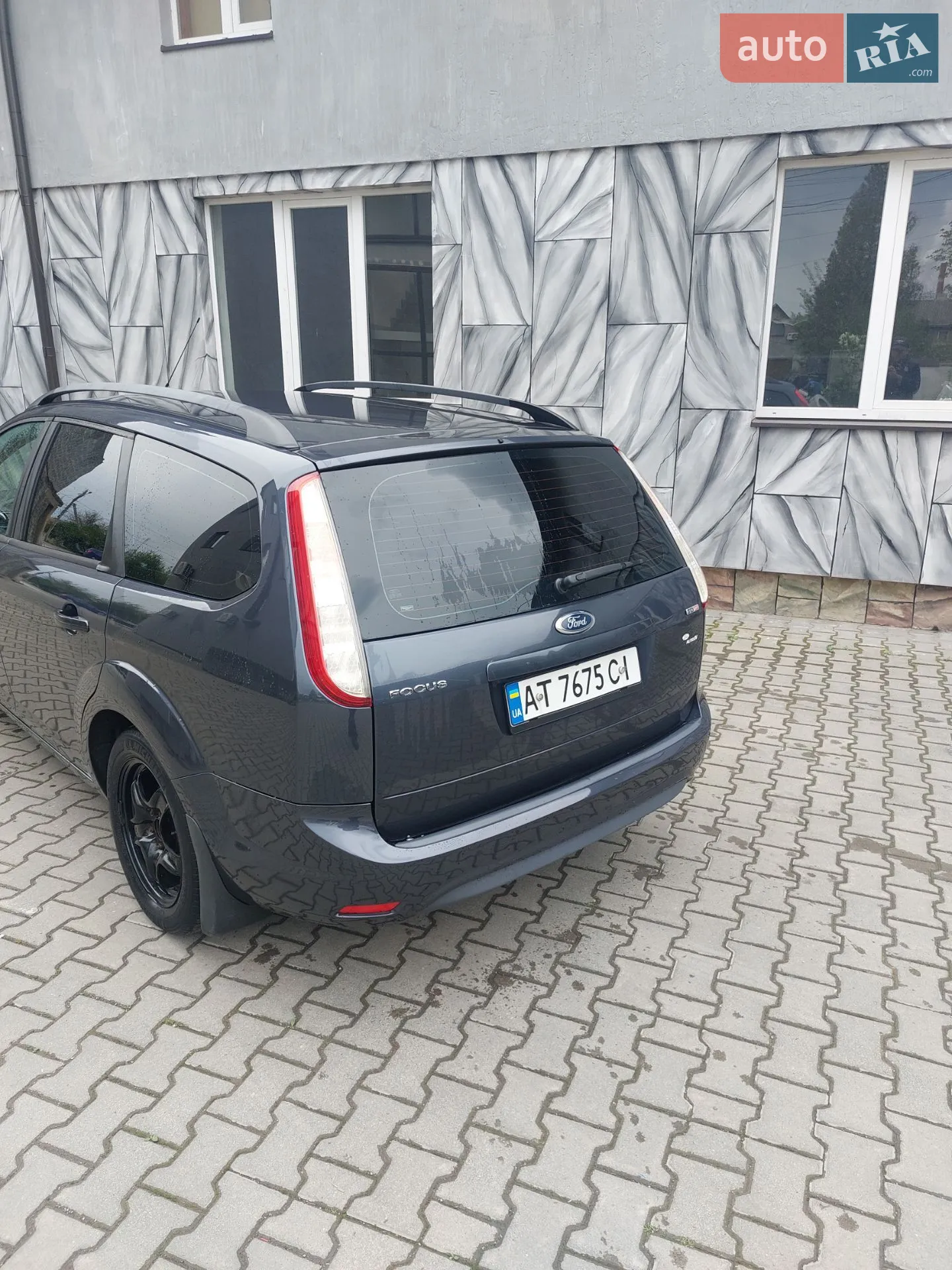 2010 Ford Focus - мініатюра 18