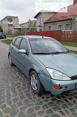 Хэтчбек Ford Focus 1998 в Владимир-Волынском