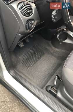 Хетчбек Ford Focus 2000 в Львові