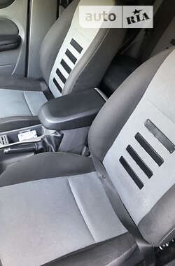 Хетчбек Ford Focus 2008 в 