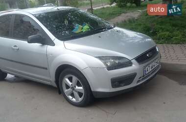 Хэтчбек Ford Focus 2007 в 
