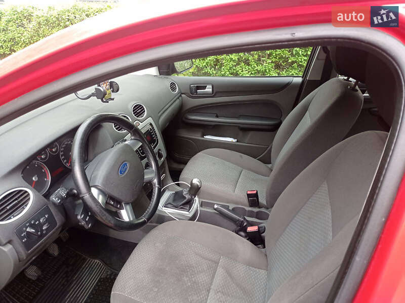 Универсал Ford Focus 2007 в Заречном