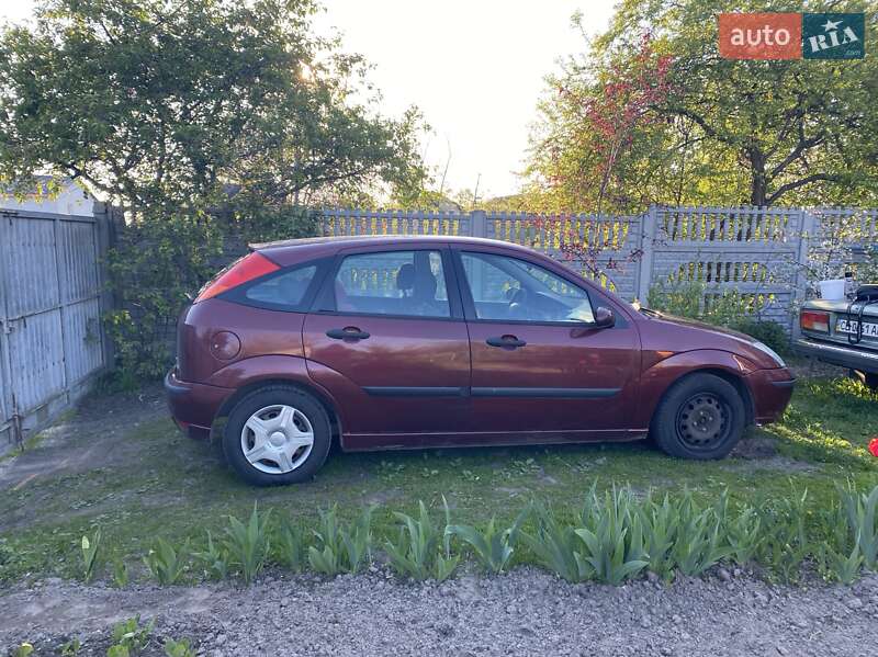 Хетчбек Ford Focus 2004 в Чернігові