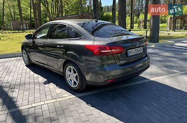 Седан Ford Focus 2016 в Шепетовке