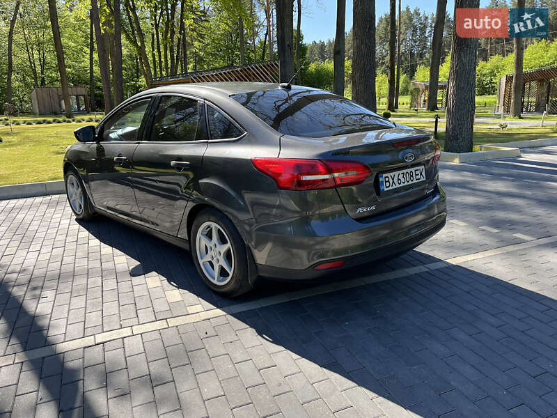 Седан Ford Focus 2016 в Шепетовке