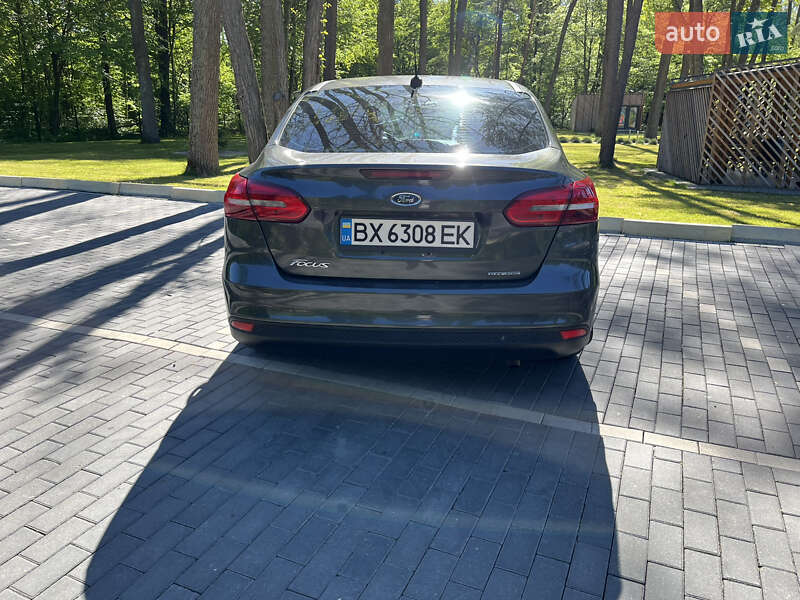 Седан Ford Focus 2016 в Шепетовке