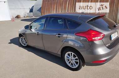 Хэтчбек Ford Focus 2015 в Киеве