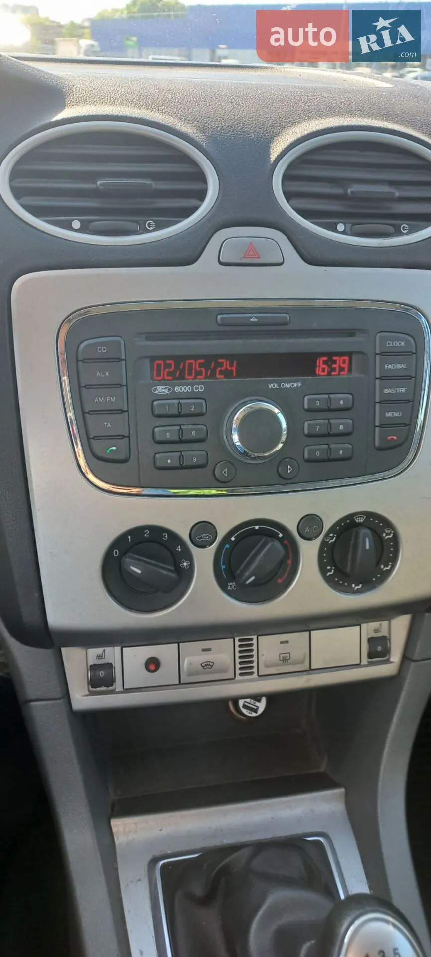 2010 Ford Focus - мініатюра 17