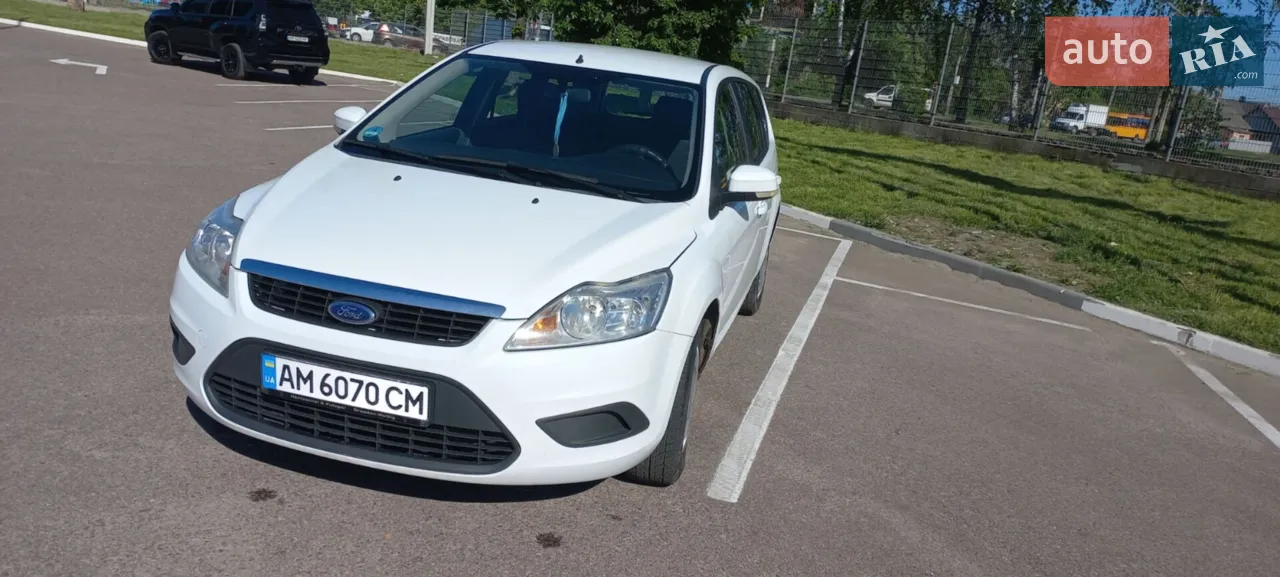 2010 Ford Focus - мініатюра 20