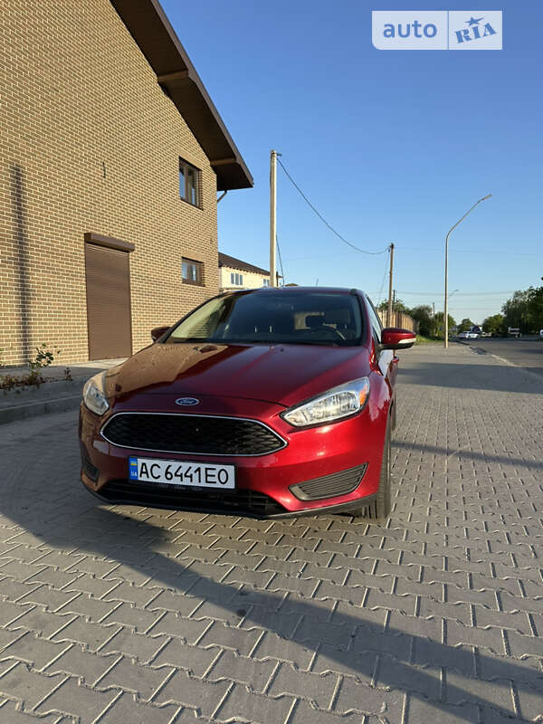 Хэтчбек Ford Focus 2016 в Луцке