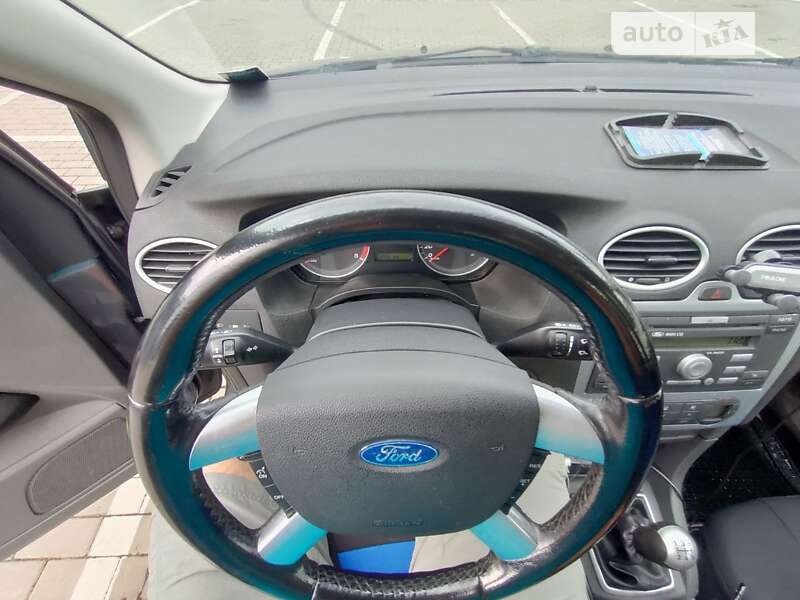 Универсал Ford Focus 2005 в Ровно