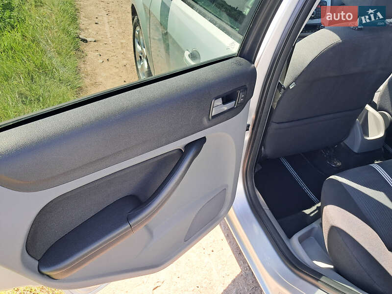 Универсал Ford Focus 2010 в Нововолынске
