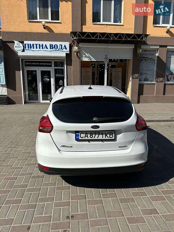 Хэтчбек Ford Focus 2016 в Черкассах фото 5 Хэтчбек Ford Focus 2016 в Черкассах