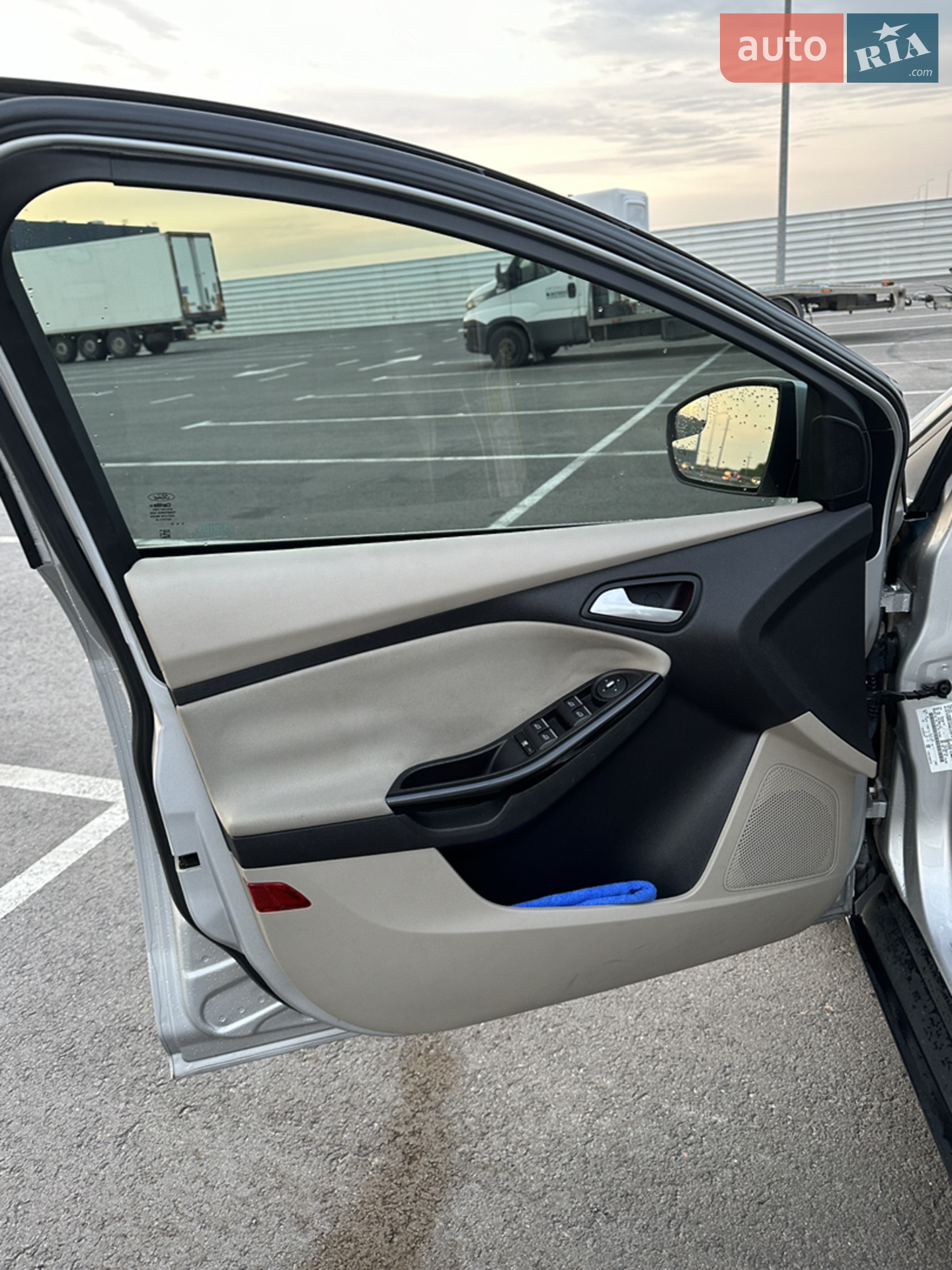2012 Ford Focus - мініатюра 17