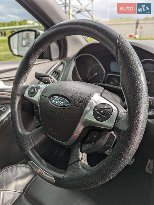 Хэтчбек Ford Focus 2013 в Измаиле