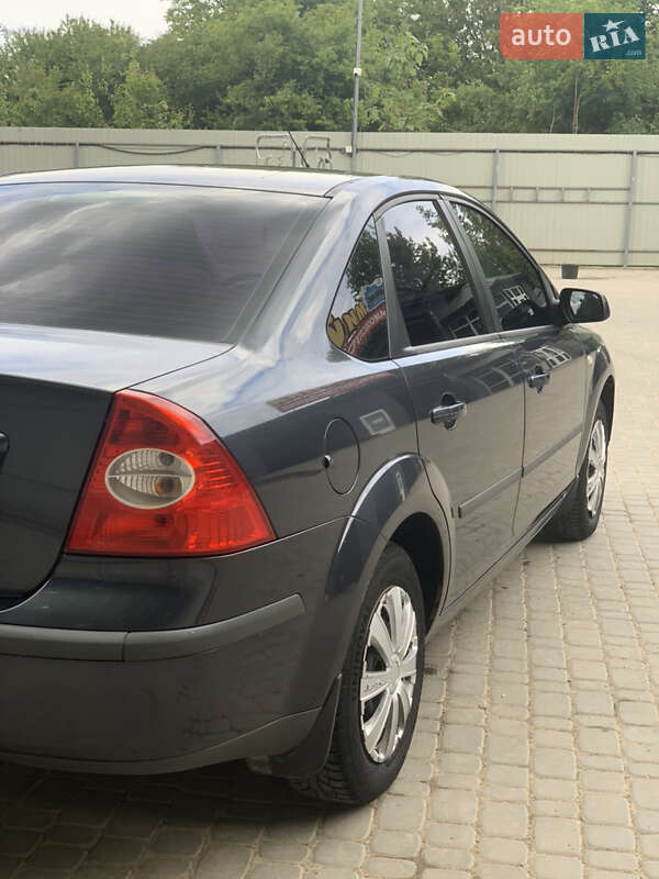 Седан Ford Focus 2007 в Баре фото 5 Седан Ford Focus 2007 в Баре