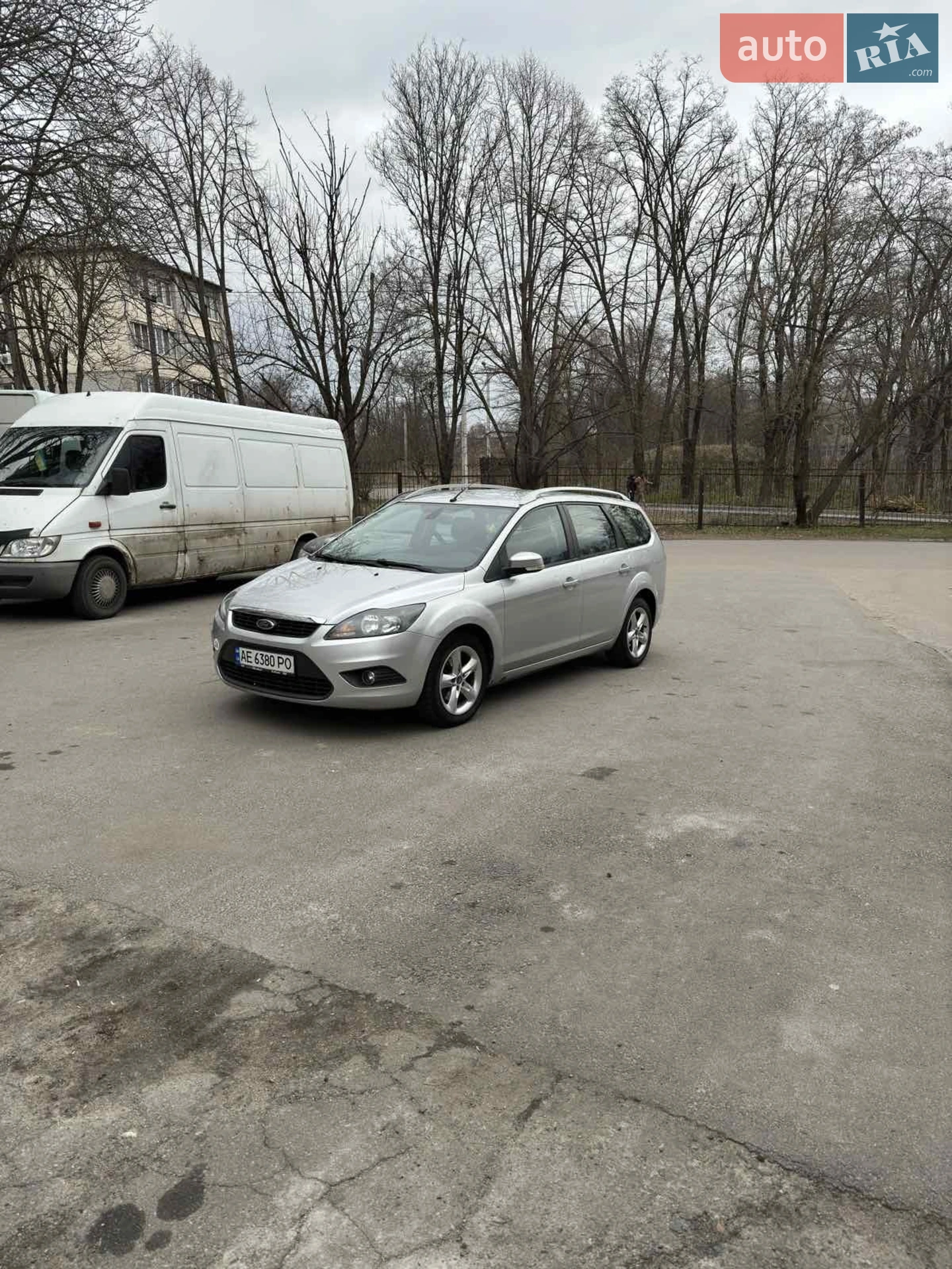 2010 Ford Focus - мініатюра 8