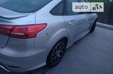 Седан Ford Focus 2015 в Львове