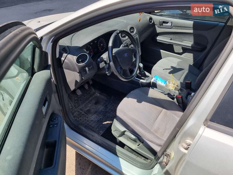 Універсал Ford Focus 2006 в Рівному