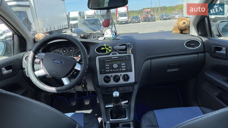 Универсал Ford Focus 2005 в Дубно