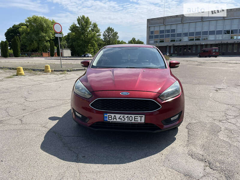 Седан Ford Focus 2015 в Кропивницком