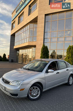 Седан Ford Focus 2005 в 