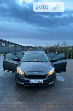 Седан Ford Focus 2015 в Буске