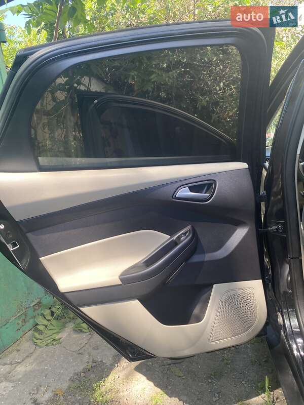 Седан Ford Focus 2013 в Вознесенске