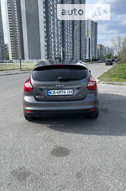 Хэтчбек Ford Focus 2011 в Киеве