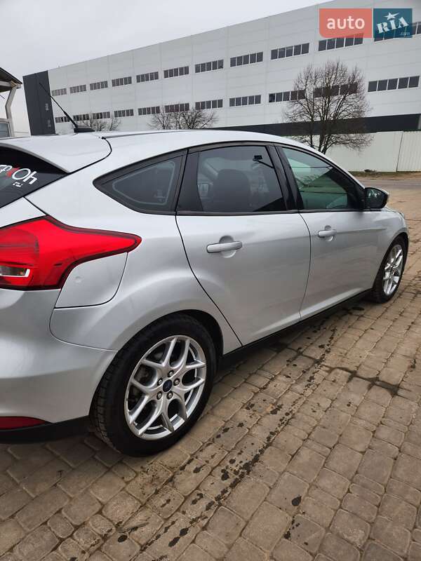 Хэтчбек Ford Focus 2015 в Херсоне