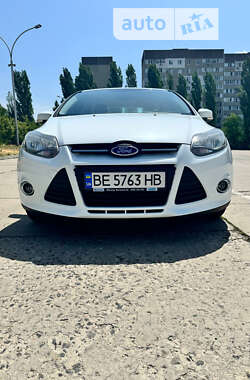 Седан Ford Focus 2013 в Южноукраинске